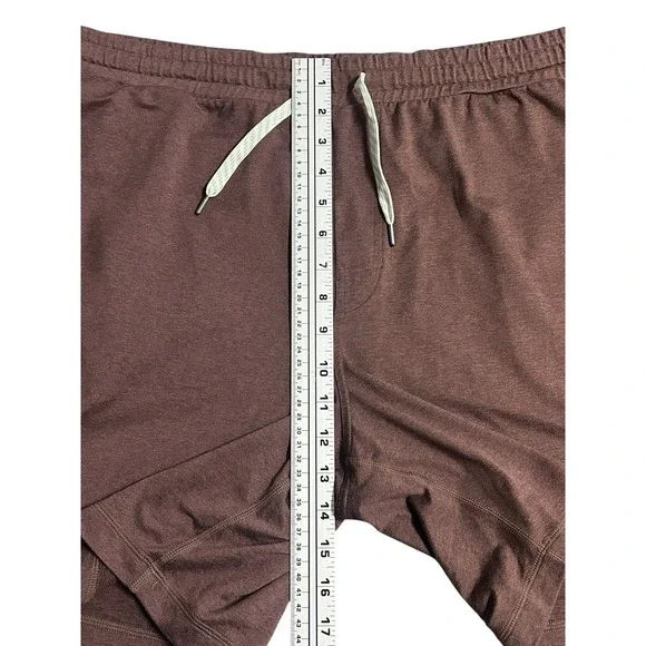 Vuori Ponto Performance Shorts Men's 2XL  7" Cedar Heather Athleisure Gym - Picture 6 of 14